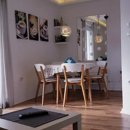 Enjoy Apartment Divcibare